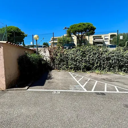 Apartment Grand Climatise, Piscine, 5mn, Parking Gratuit *