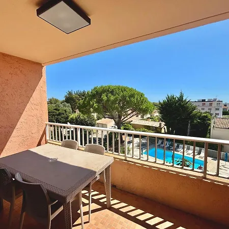 Grand Climatise, Piscine, 5mn, Parking Gratuit Lejlighed *