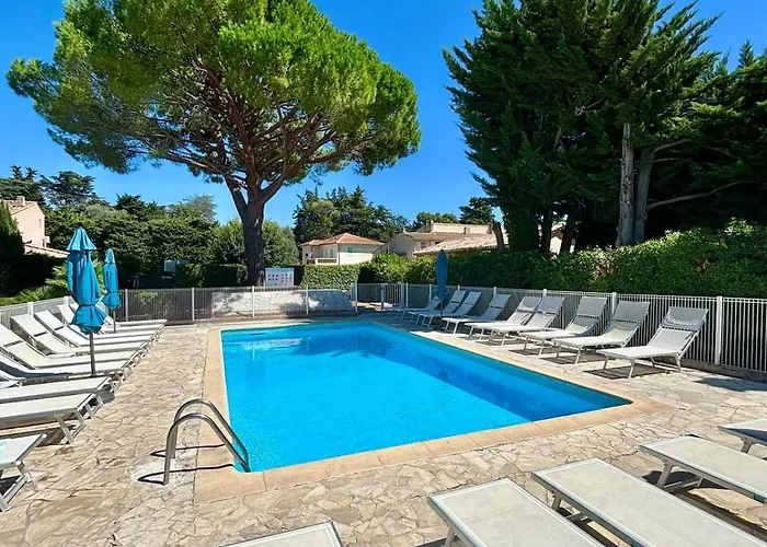 Grand Climatisé, Piscine, 5mn, Parking Gratuit Appartement