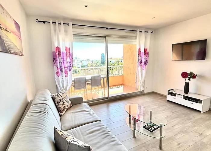 Grand Climatisé, Piscine, 5mn, Parking Gratuit * Vallauris